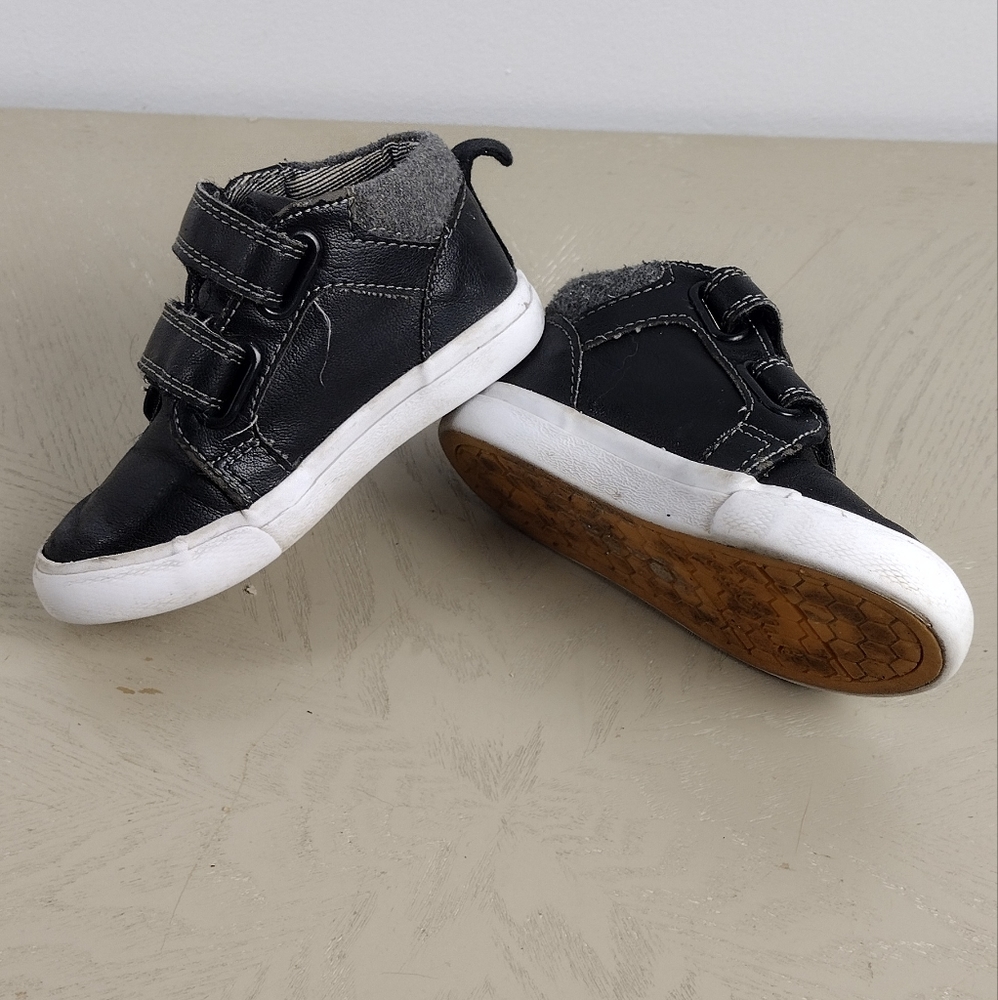 Cat & Jack Velcro Sneakers - Picture 2 of 5